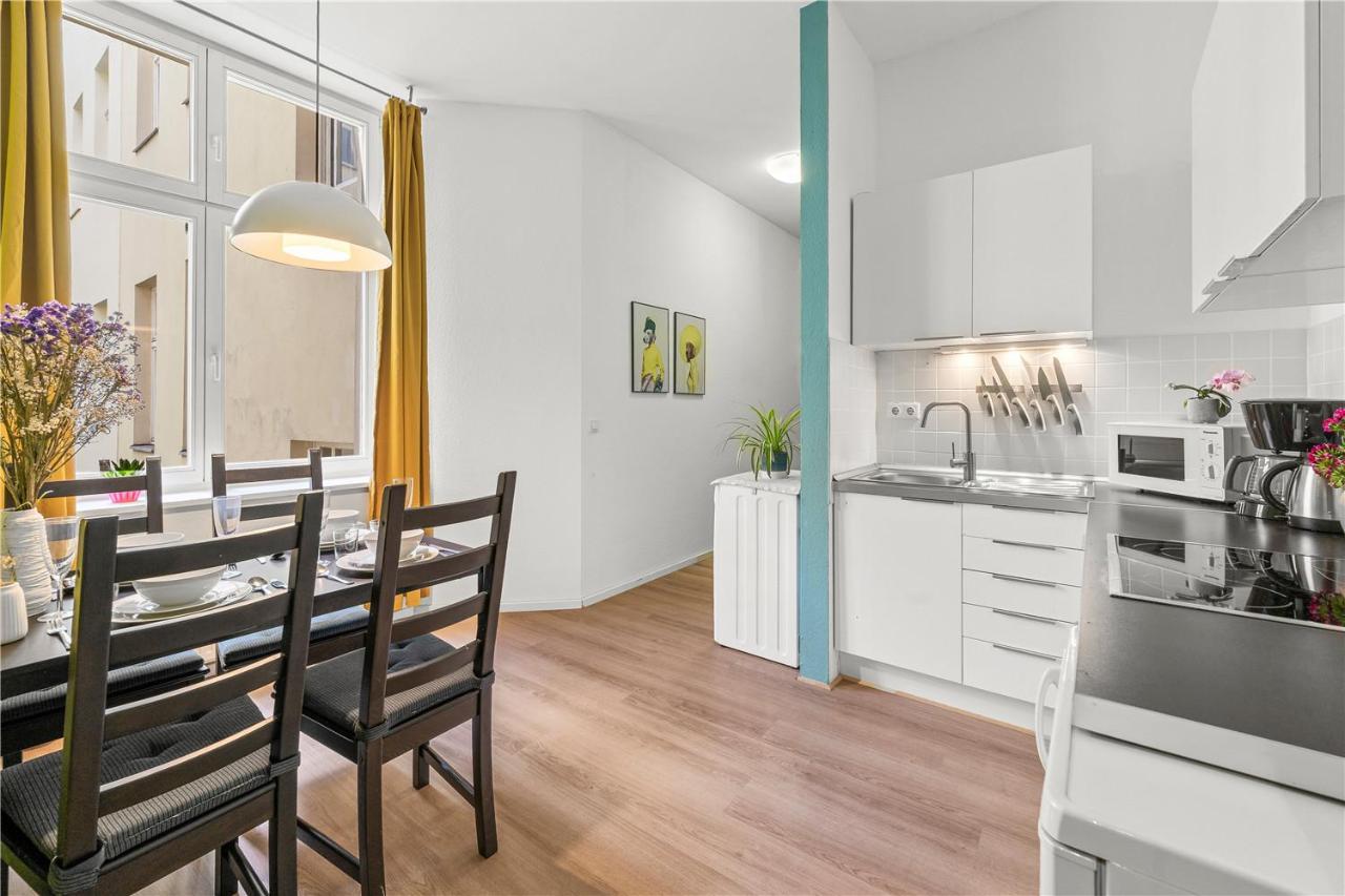 Holiday 33 Apartments Efg Schoenhauser Allee Mit Balkon Berlin Kültér fotó