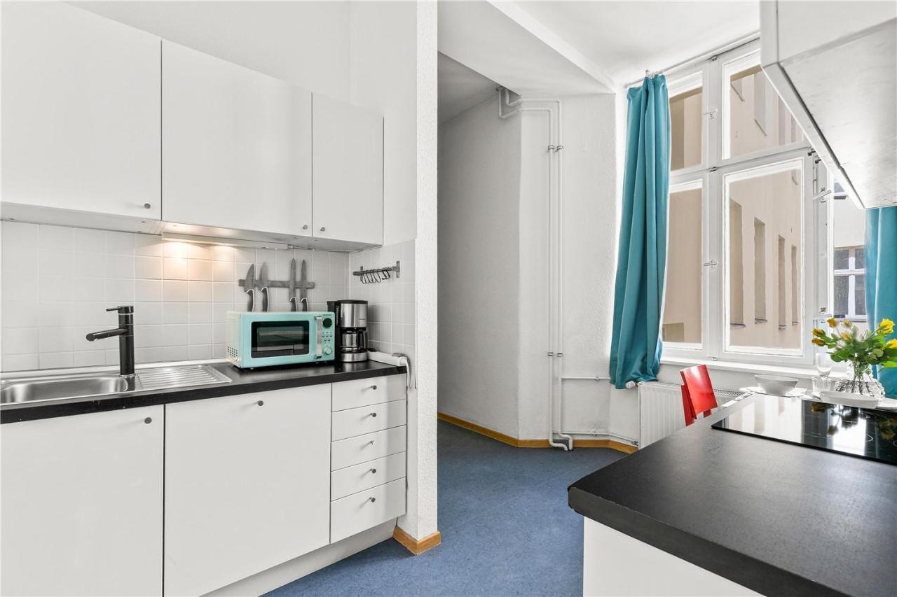 Holiday 33 Apartments Efg Schoenhauser Allee Mit Balkon Berlin Kültér fotó