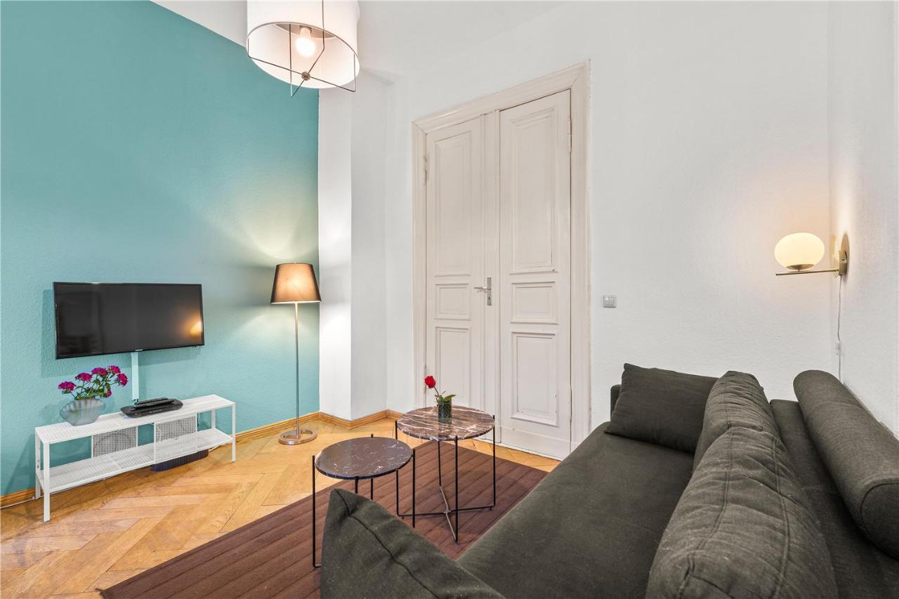 Holiday 33 Apartments Efg Schoenhauser Allee Mit Balkon Berlin Kültér fotó